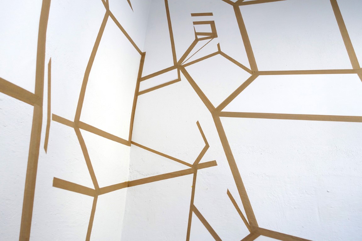 Julia Ziegler, Piranesi Experiment, 2022, Papierklebeband, © VG Bild-Kunst, Bonn 2026, Foto: Jürgen Baumann